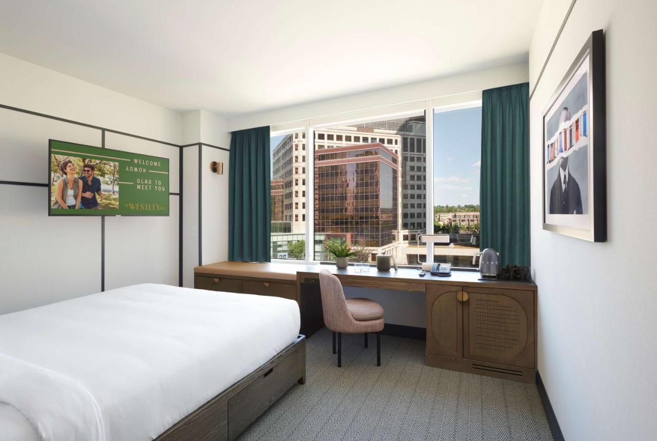 The Westley Calgary Downtown, Tapestry Collection By Hilton Ξενοδοχείο Εξωτερικό φωτογραφία